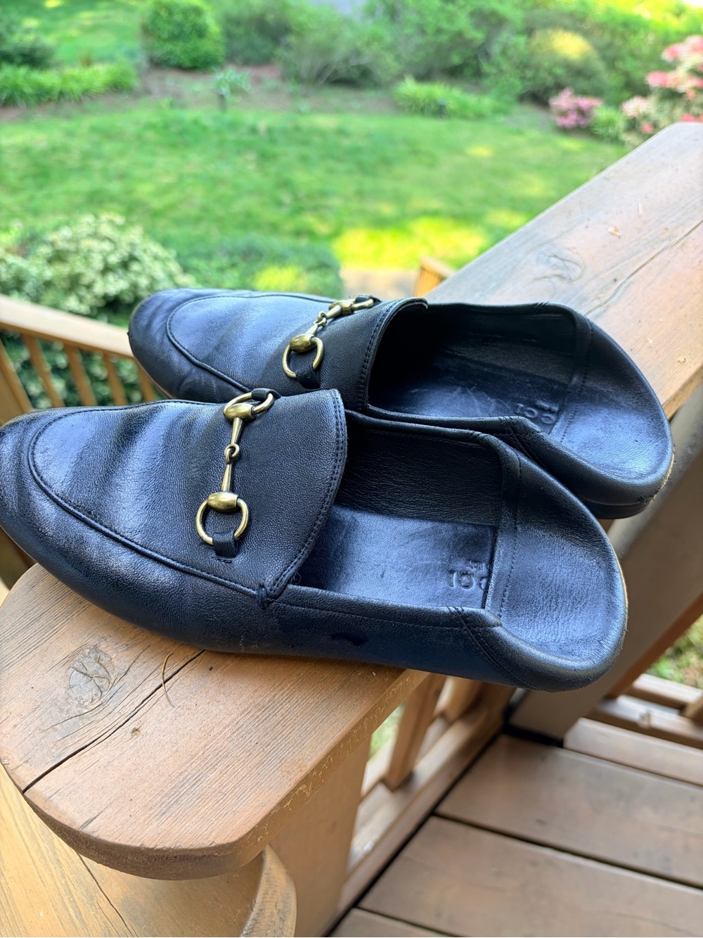 Gucci Black Leather Slip-On Mules with Gold Horsebit